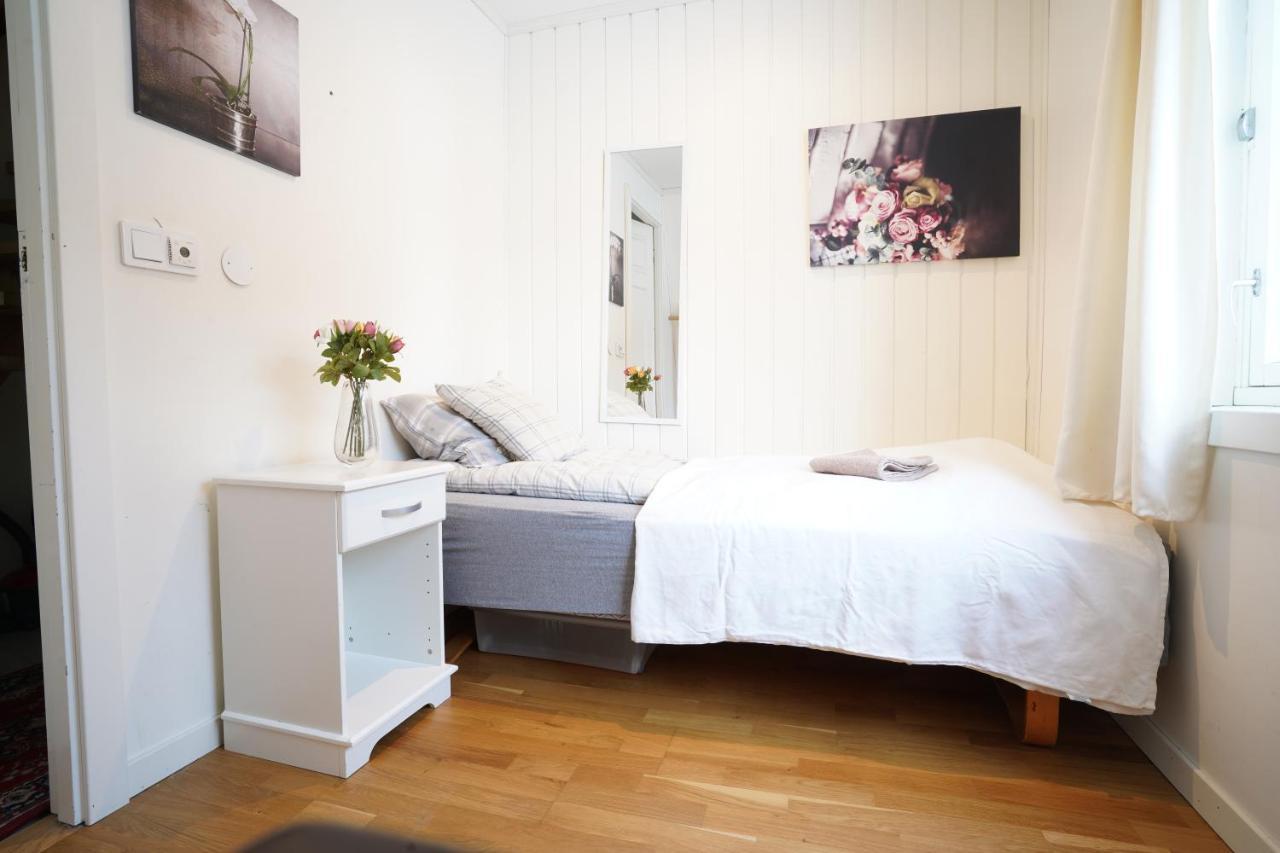 Arctic Rooms Rektor Tromso Exterior photo